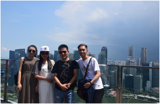 记AG8亚游管理进步奖获得者新马六天游